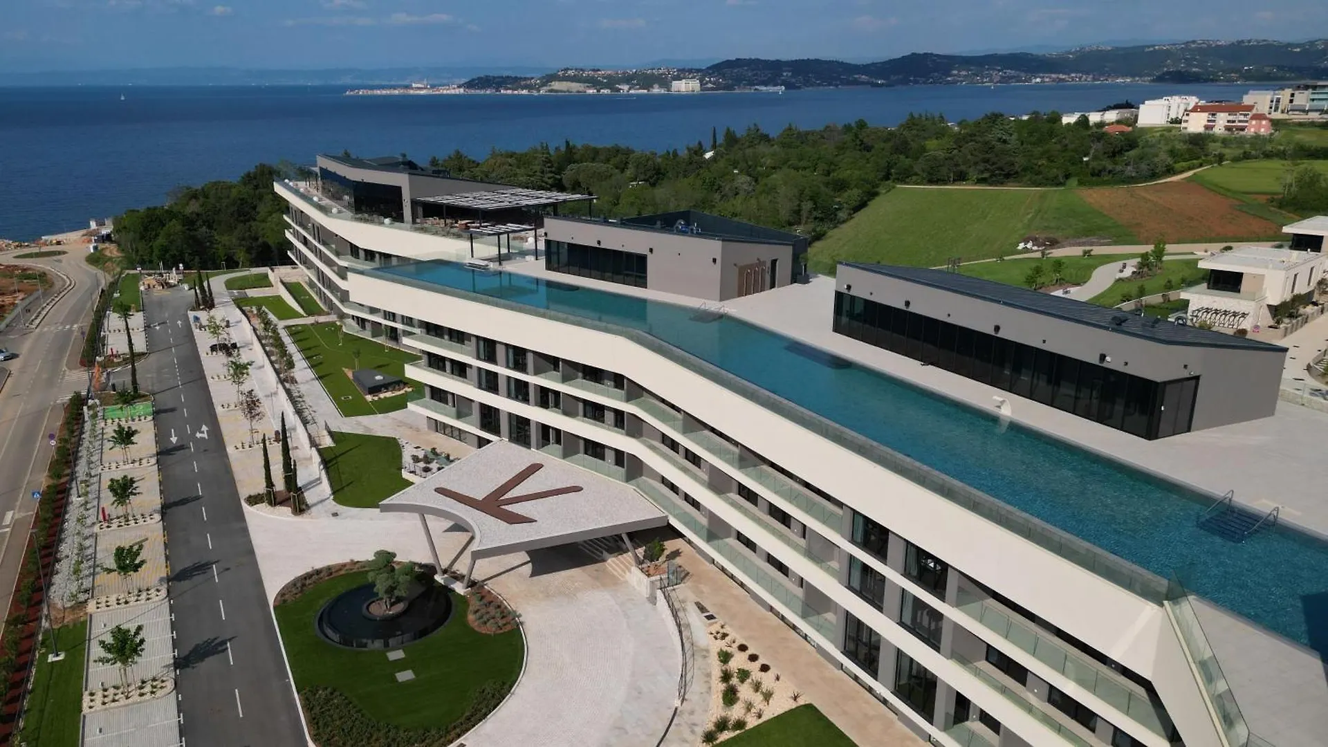 Petram Resort & Residences 萨武德里亚 4*,  克罗地亚